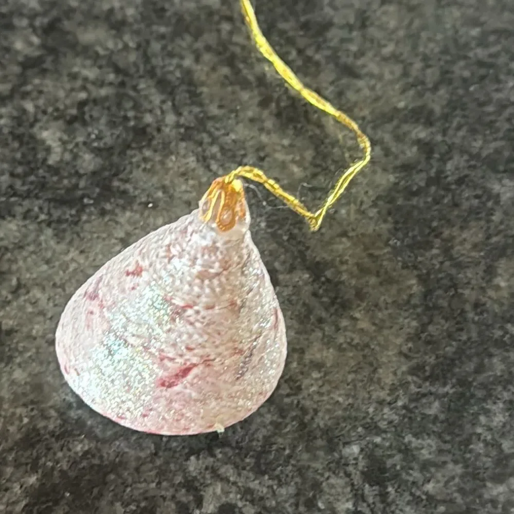 seashell sparkly ornaments  set of 2